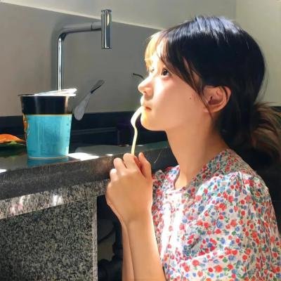 38岁的伊丽卡
